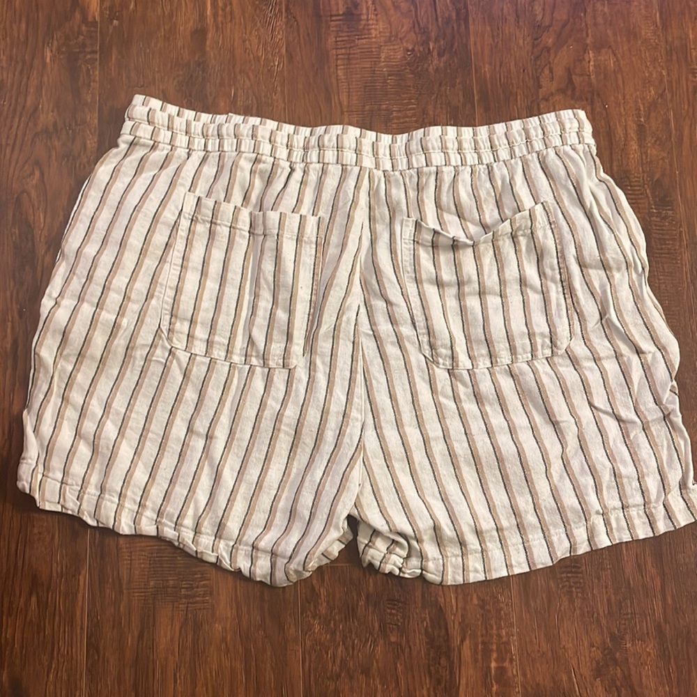 Old Navy Linen Blend Striped Shorts XL - Picture 4 of 4